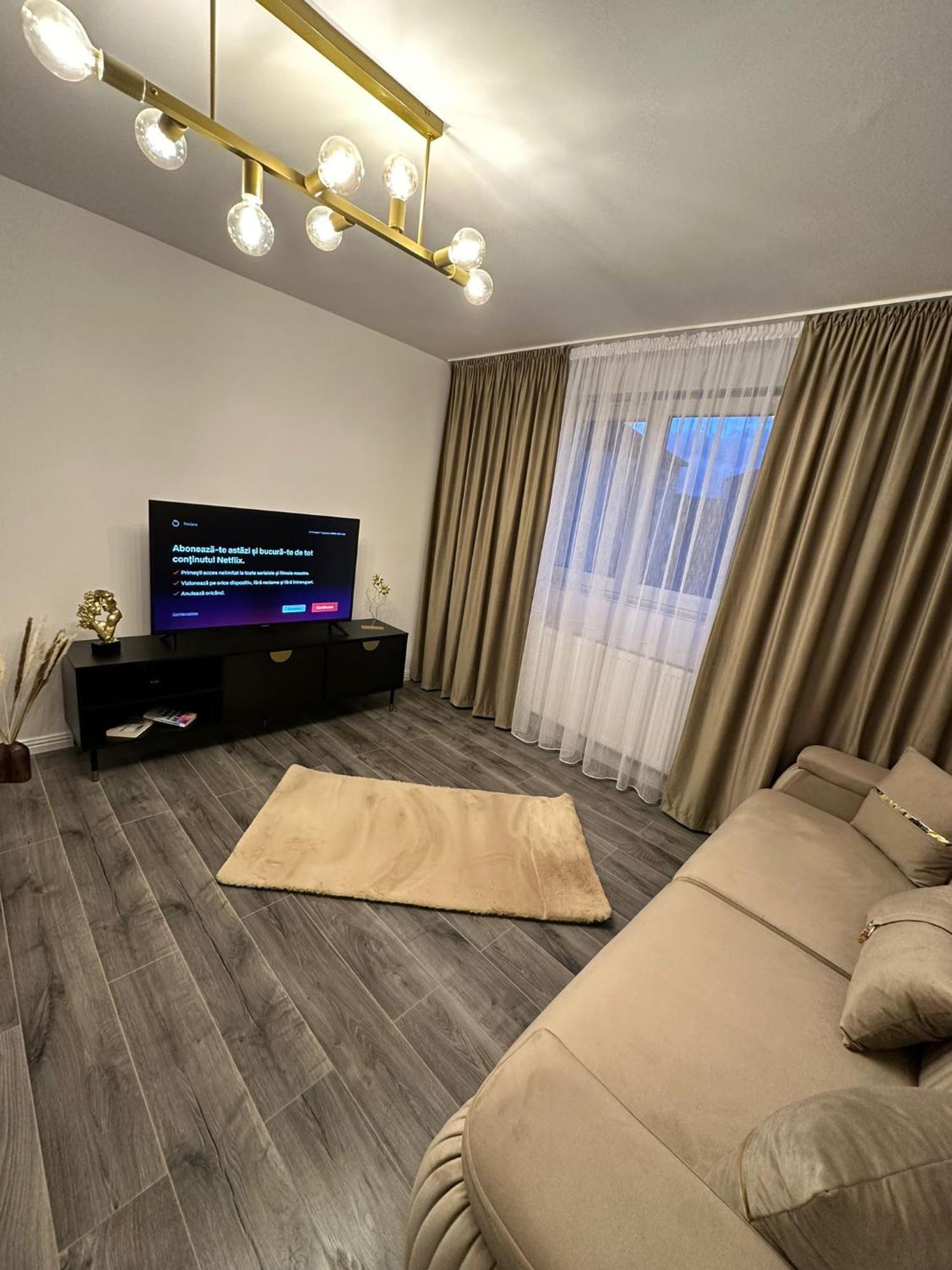 Evelyn Apartment Bistrita  Ngoại thất bức ảnh