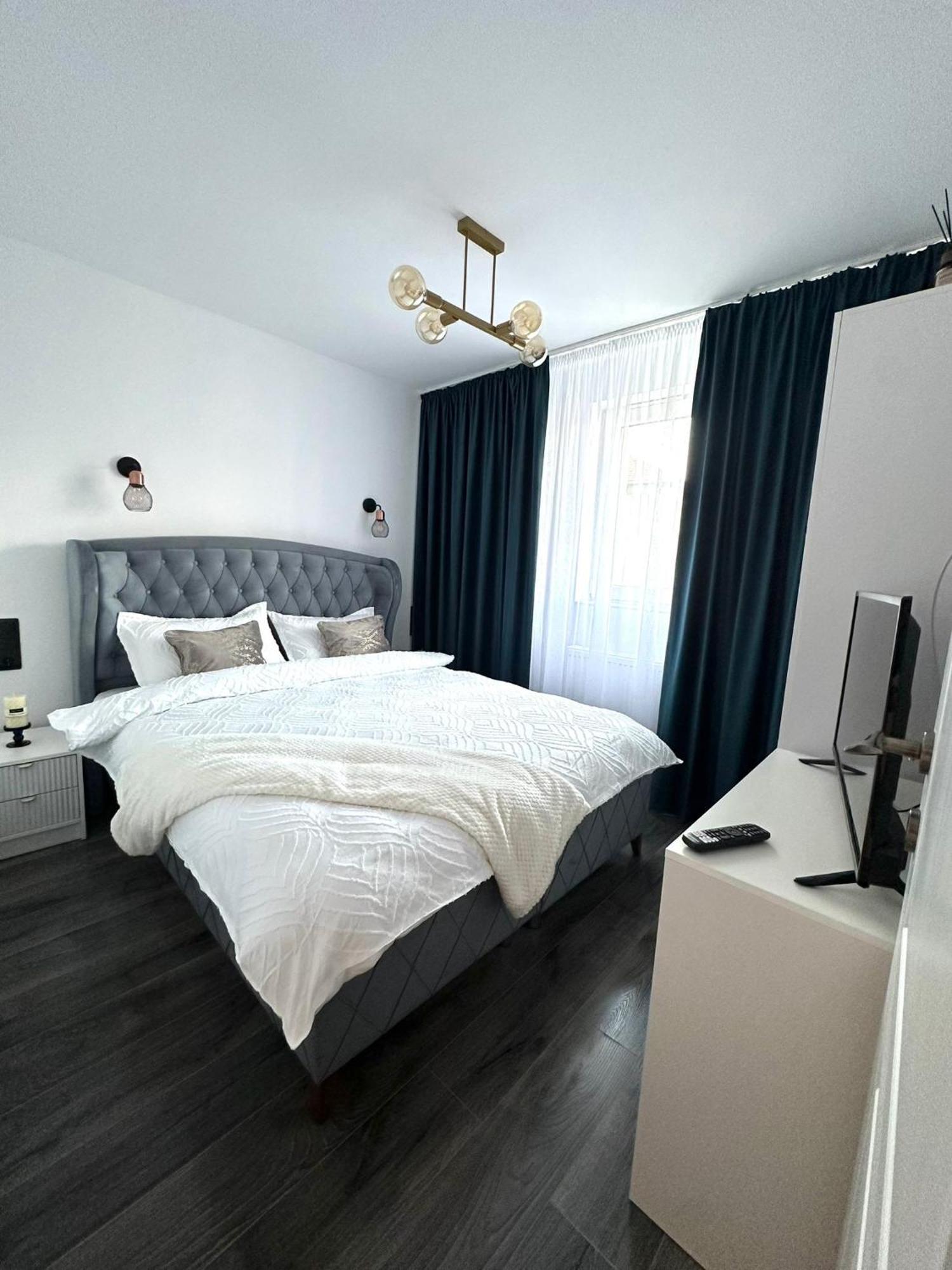 Evelyn Apartment Bistrita  Ngoại thất bức ảnh